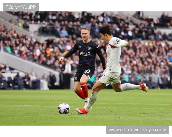 热刺2-0击退布伦特福德，西蒙斯传射建功终结四场不胜